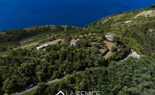 Castle for Sale in Riomaggiore, Liguria, Italy