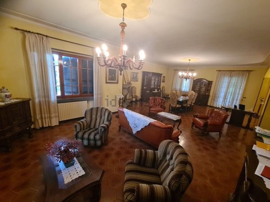 Villa in Erbusco, Lombardy, Italy 2 - 16690135