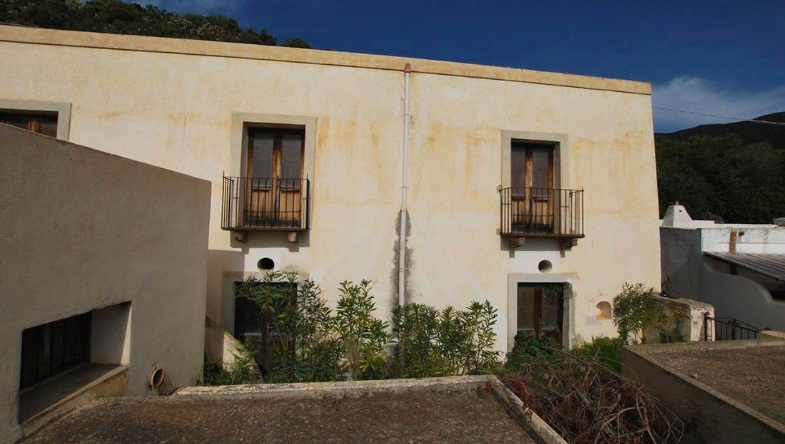 Apartment in Filicudi, Sicily, Italy 3 - 16721810