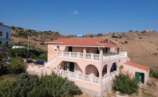 Villa in Realmonte, Sicily, Italy 1
