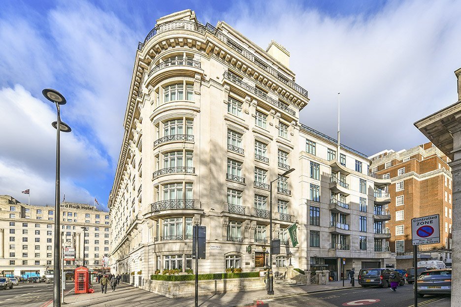 Apartment in Mayfair, Westminster, England 4 - 16720422