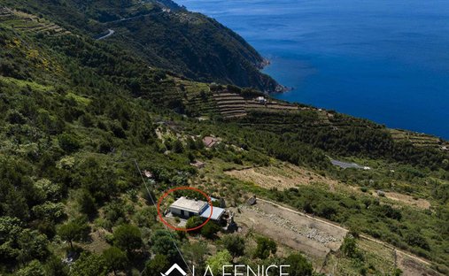 Castle for Sale in Riomaggiore, Liguria, Italy