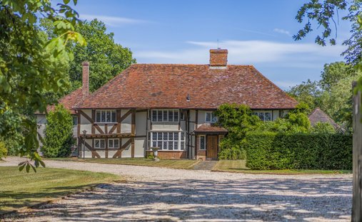 House in Woodchurch, England 1