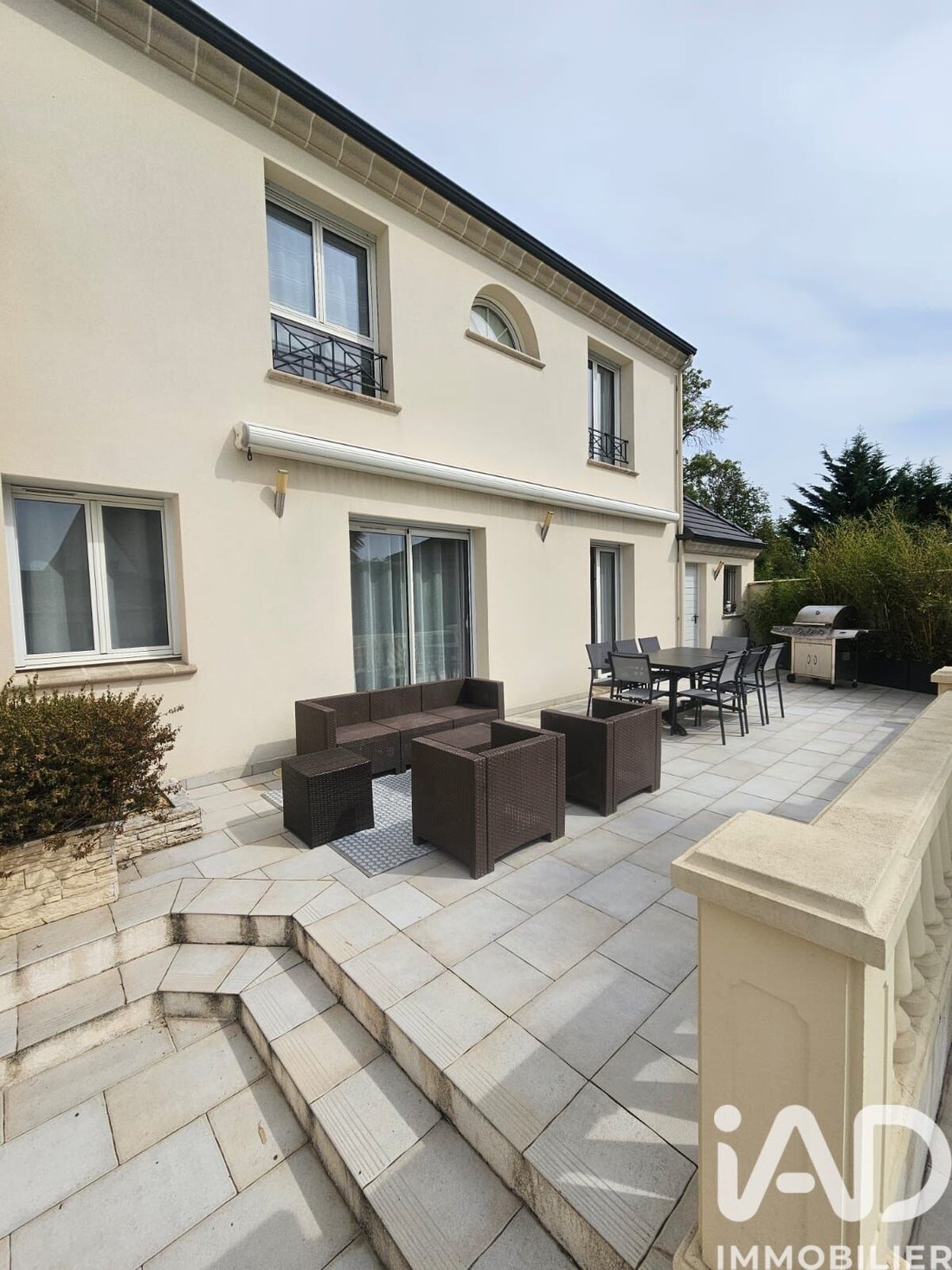 House in Longpont-sur-Orge, Ile-de-France, France 5 - 16725292