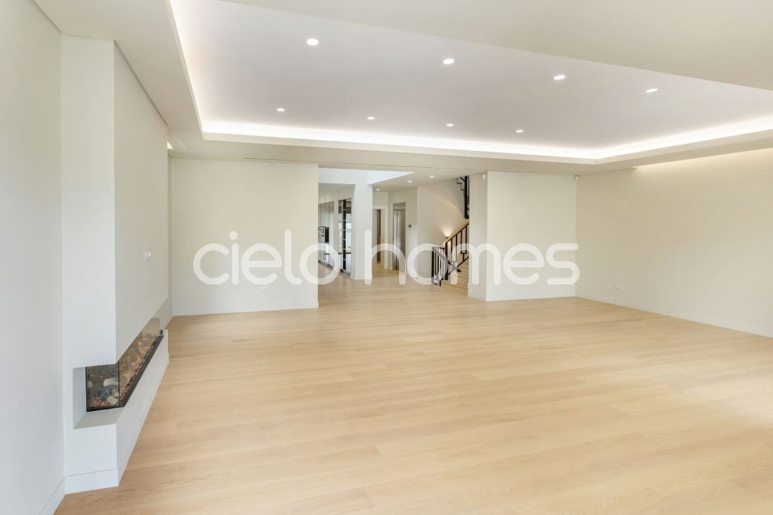 House in Vari, Attica, Greece 4 - 16727800