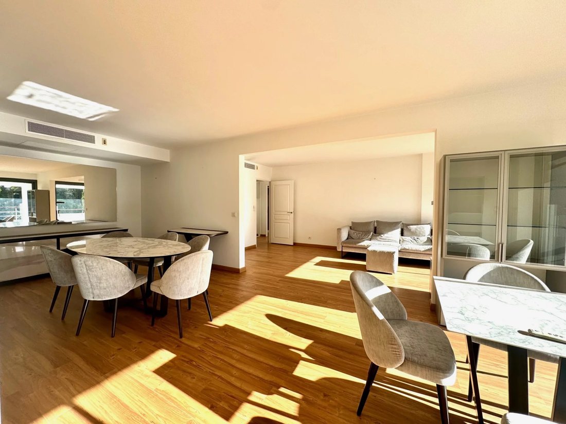 Apartment in Camp Long, Cannes, France 3 - 16725685