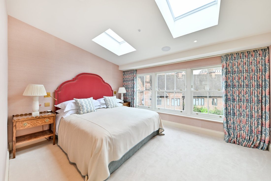 House in Chelsea, Kensington And Chelsea, England 2 - 16720390
