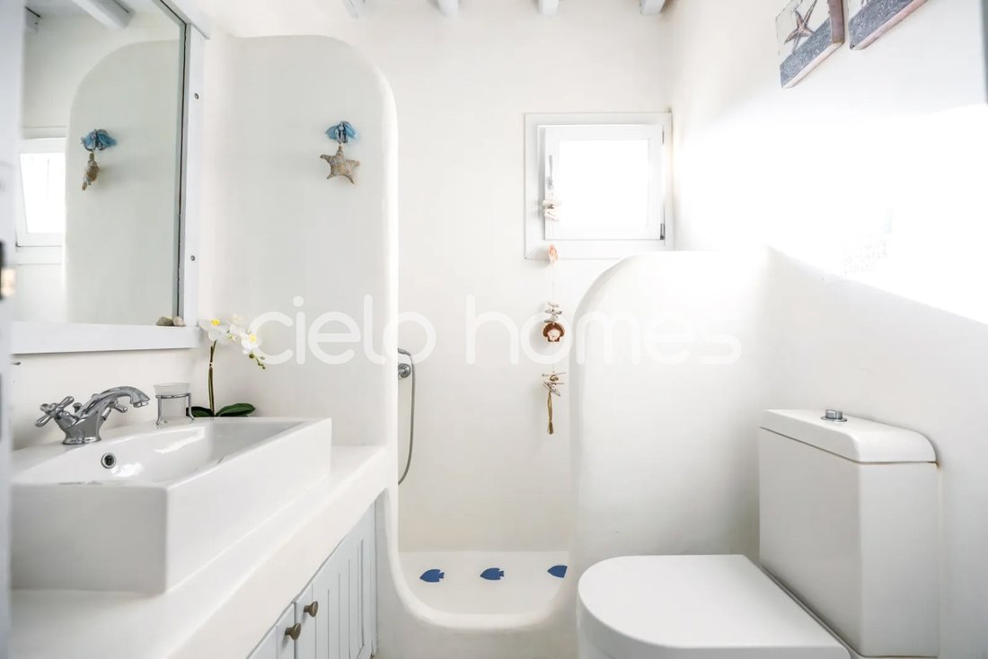 Villa in Ano Mera Community, Aegean, Greece 4 - 16727621