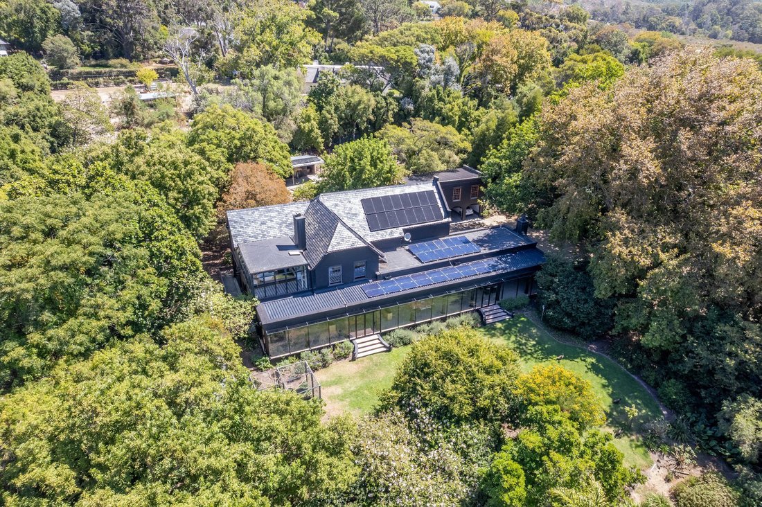 House in Steenberg Estate, Southern Suburbs, Cape Town 2 - 16725390