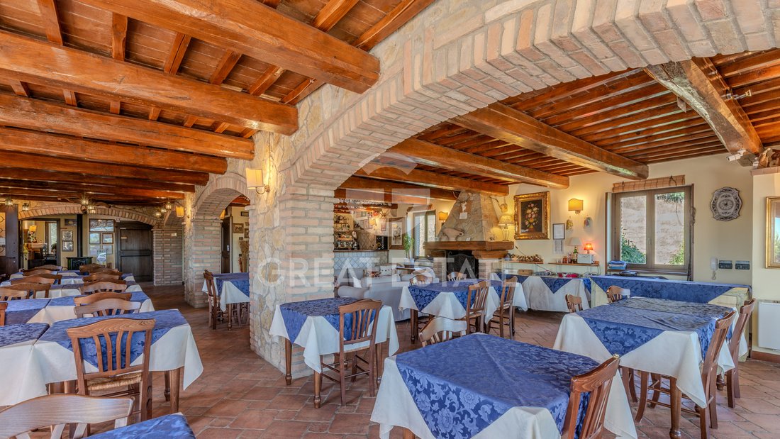 Estate in San Venanzo, Umbria, Italy 2 - 16725534