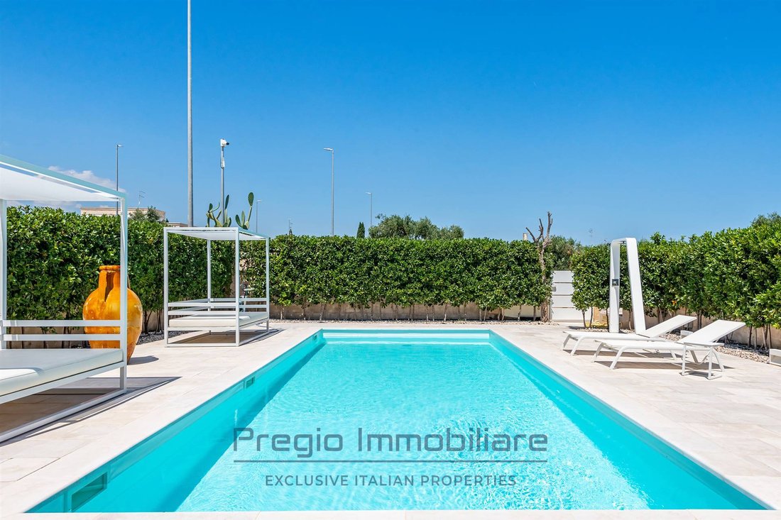 Villa in Pezze di Greco-Pozzo Faceto-Montalbano, Selva di Fasano, Apulia 3 - 16722467