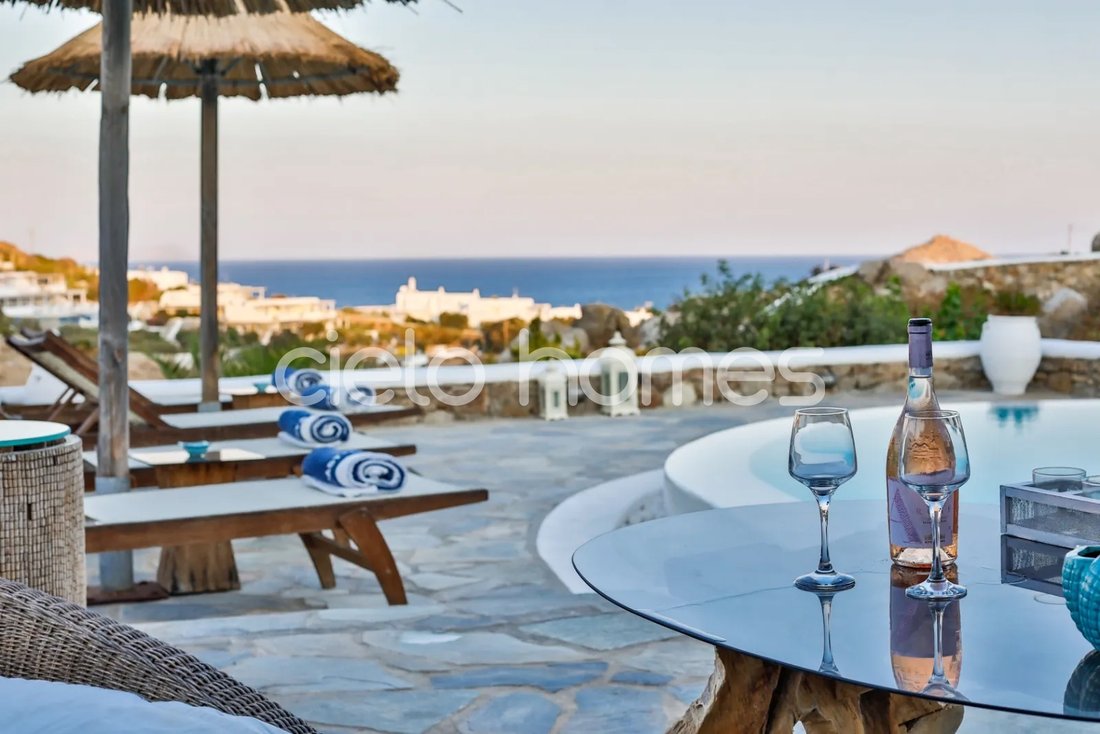 Villa in Ano Mera Community, Aegean, Greece 1 - 16727621