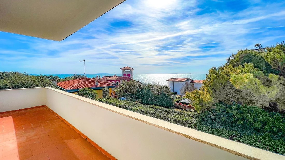 Villa in Rosignano Marittimo, Tuscany, Italy 4 - 16721260
