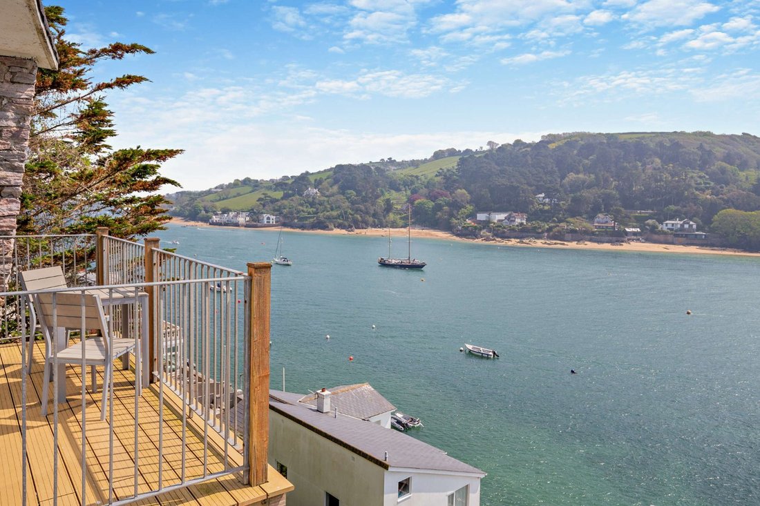 Casa in Salcombe, Inghilterra 3 - 16720929