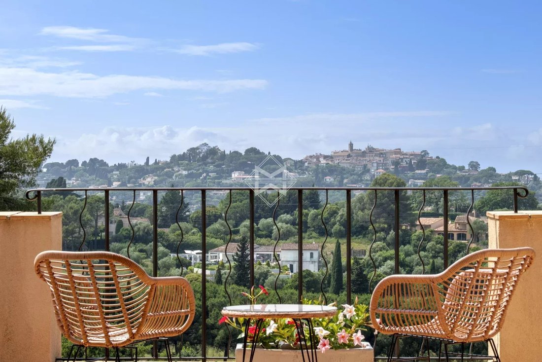 House in Mougins, Provence-Alpes-Côte d'Azur, France 1 - 16725369