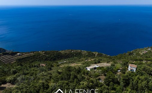 Castle for Sale in Riomaggiore, Liguria, Italy