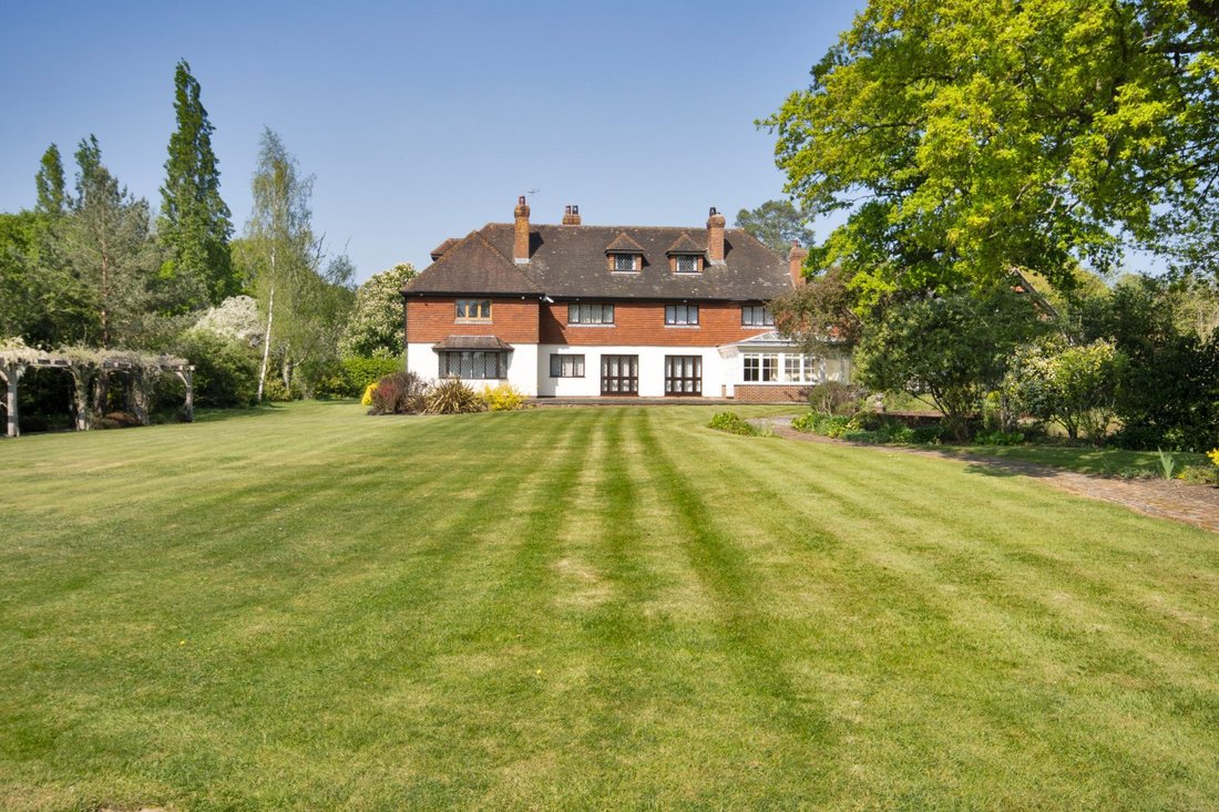 House in Hildenborough, England 4 - 16720703