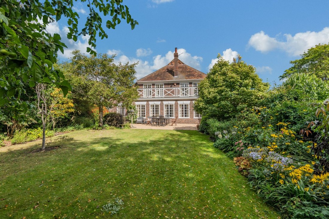 House in Sandwich, England 1 - 16720296