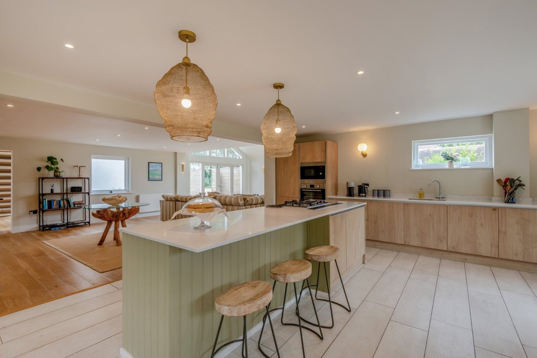 House in Sandwich Bay, Sandwich, England 2 - 16720498