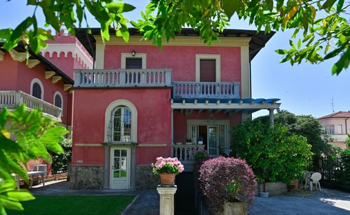 Appartamento a Capezzano Pianore, Camaiore, Toscana 1