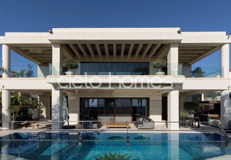 Villa in Glyfada, Attica, Greece 1 - 16727735