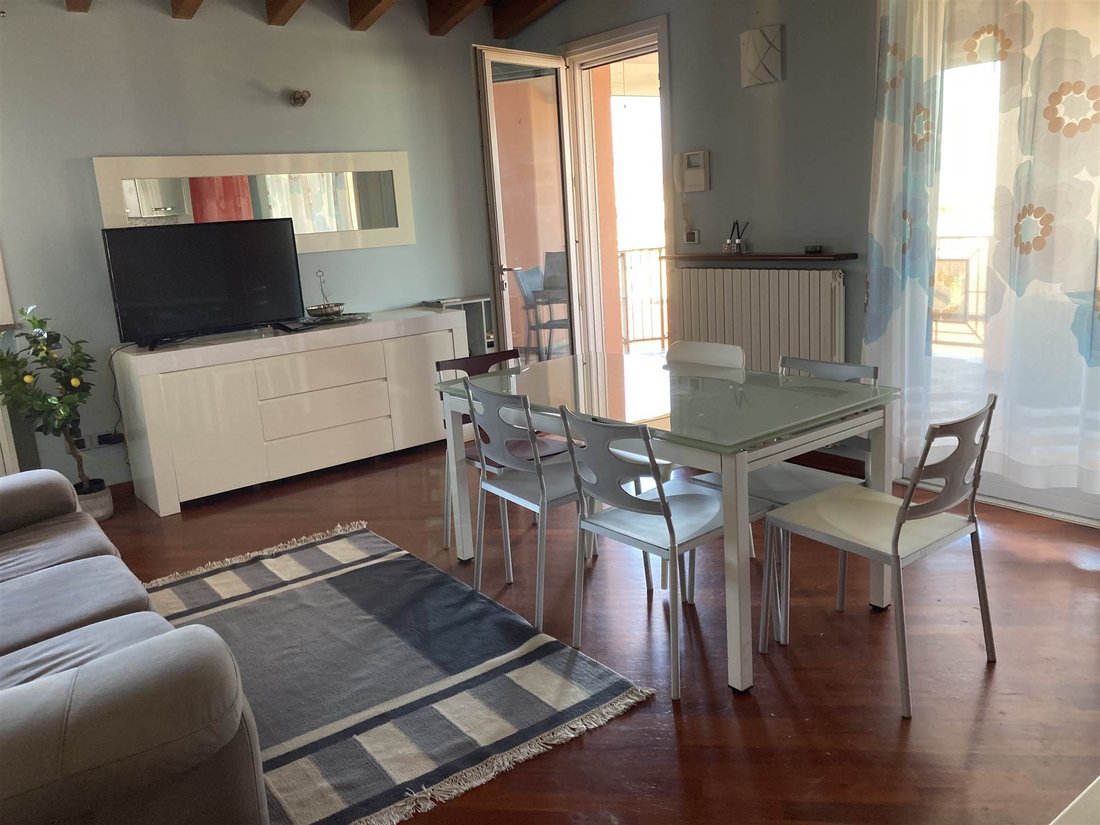 Apartment in Desenzano Centro, Desenzano del Garda, Lombardy 4 - 16723006