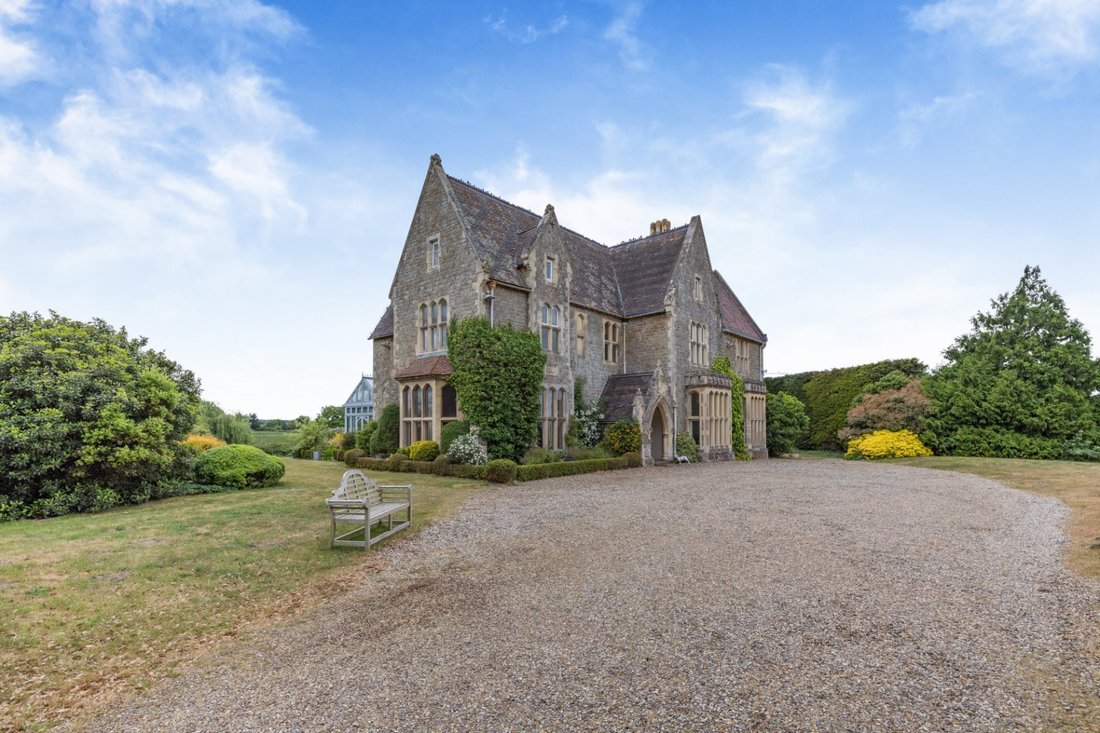 House in Hernhill, England 1 - 16720901