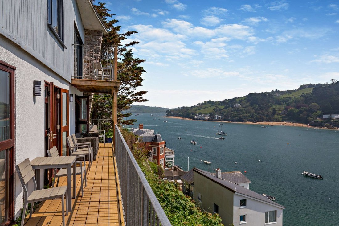 Casa in Salcombe, Inghilterra 5 - 16720929