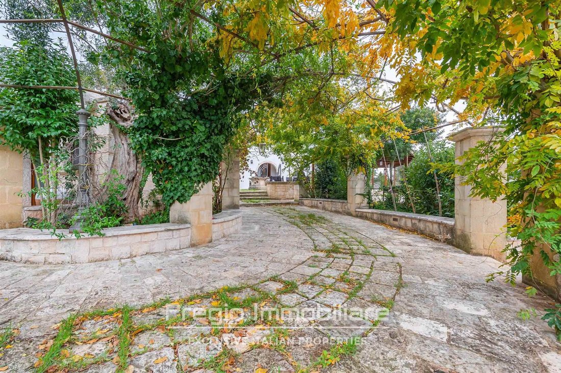 Estate in Cisternino, Apulia, Italy 5 - 16724796