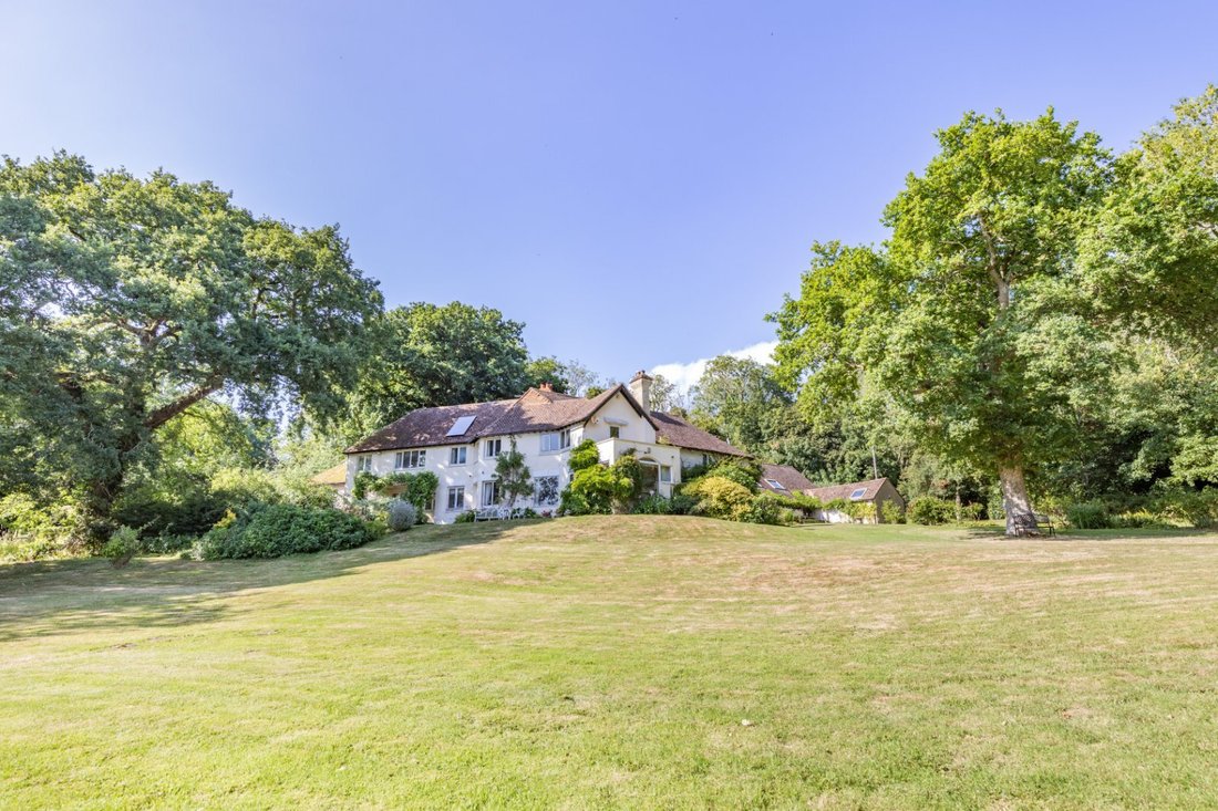 House in Lympne, England 1 - 16720876