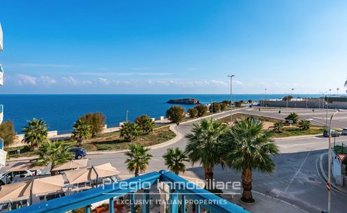 Appartamento a Polignano a Mare, Puglia, Italia 1