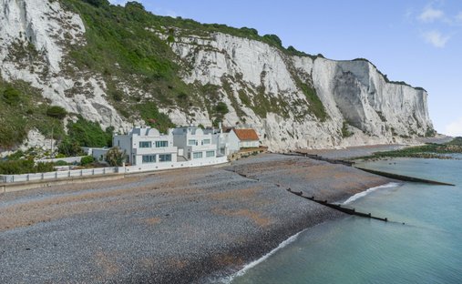 House in Saint Margarets Bay, England, United Kingdom 1