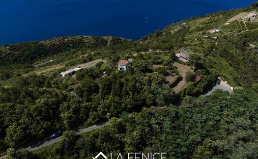 Castle for Sale in Riomaggiore, Liguria, Italy