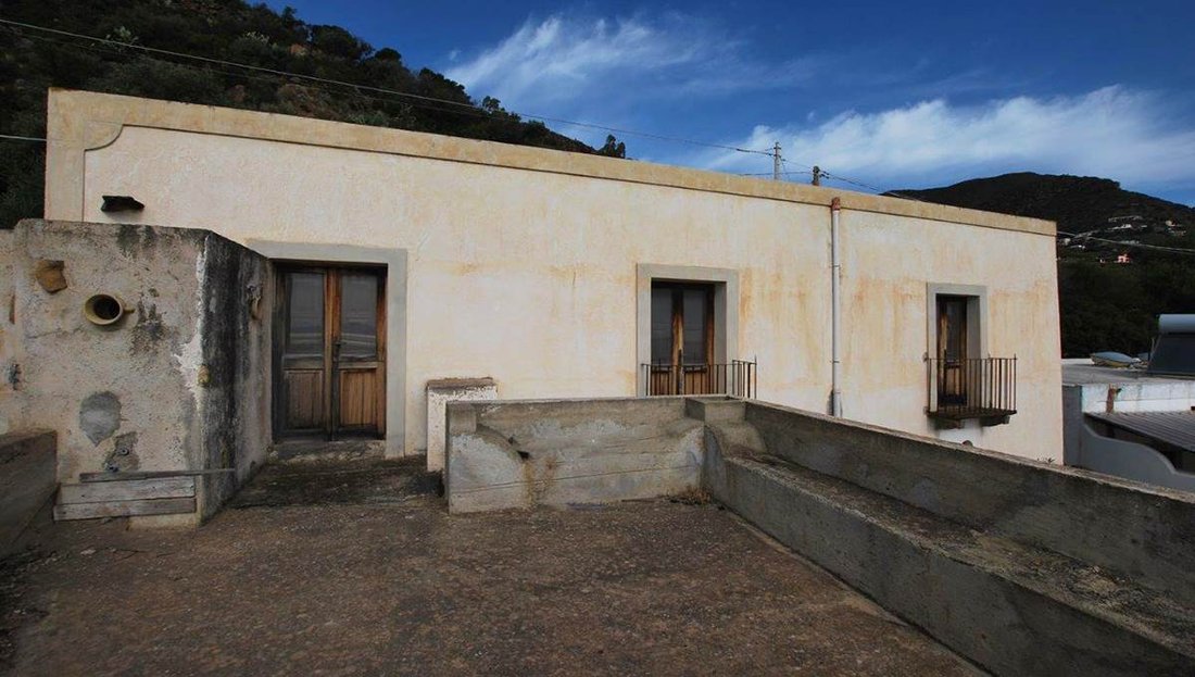 Apartment in Filicudi, Sicily, Italy 2 - 16721810