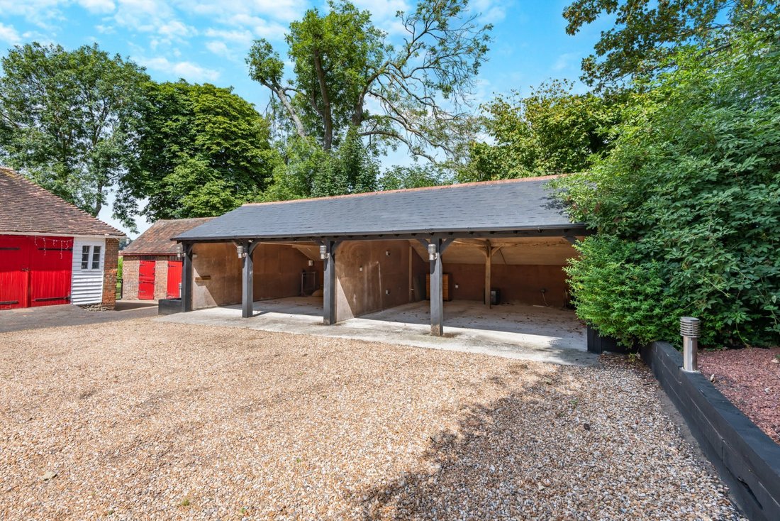 House in Little Chart, England 5 - 16720887