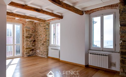 Castle for Sale in Riomaggiore, Liguria, Italy