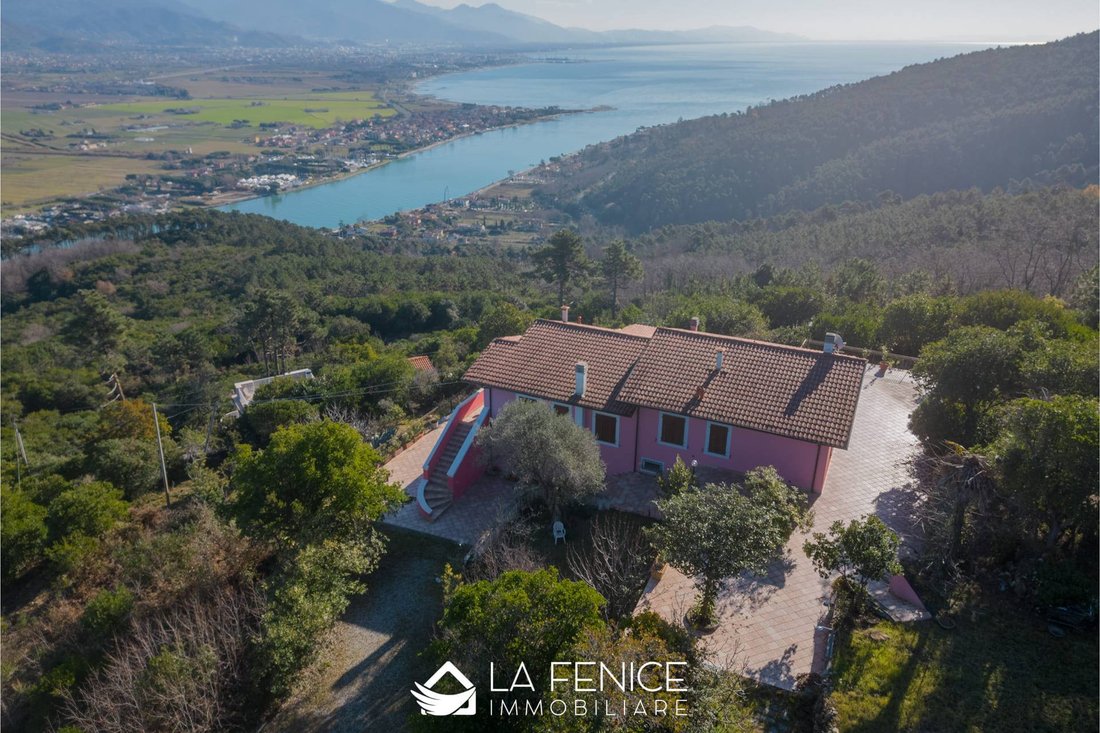 Villa in Borgo, Ameglia, Liguria 2 - 16724436