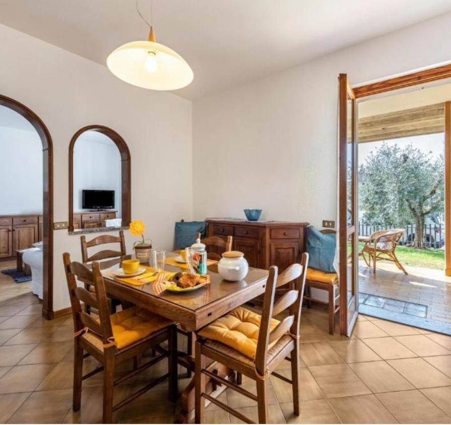 Villa in Raffa, Lombardy, Italy 1 - 16722930