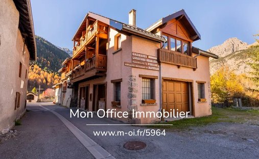 Haus in Ceillac, Provence-Alpes-Côte d'Azur, Frankreich 1