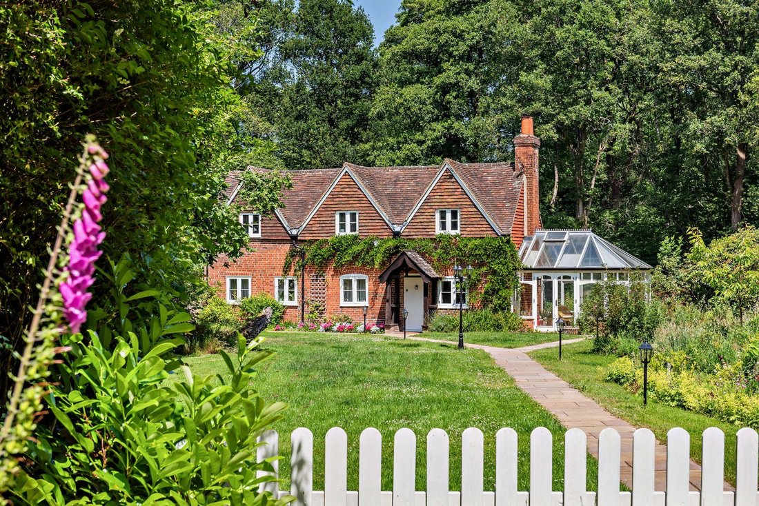 Casa en Whitmoor, Worplesdon, Inglaterra 1 - 16720476
