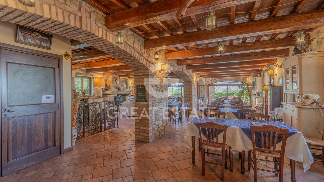 Estate in San Venanzo, Umbria, Italy 5 - 16725534
