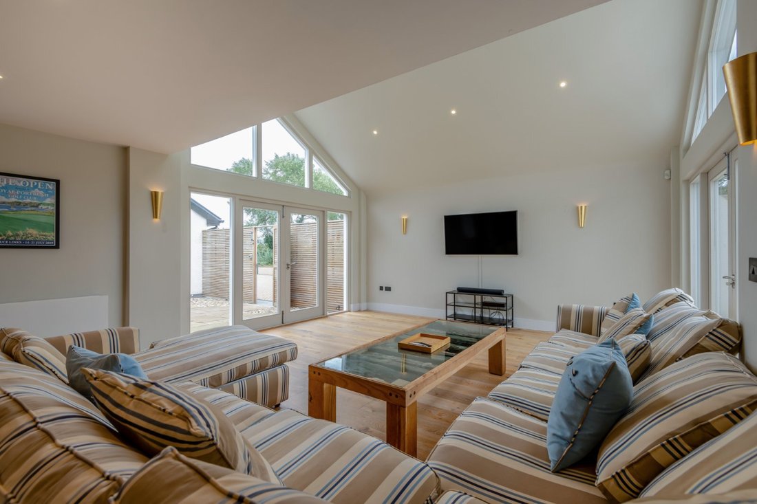 House in Sandwich Bay, Sandwich, England 5 - 16720498