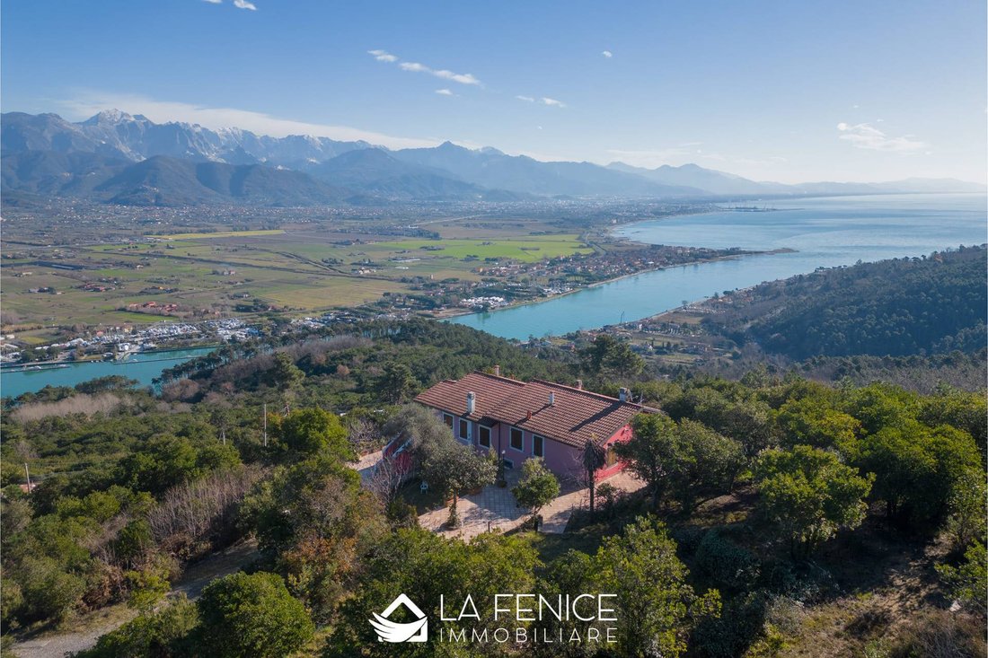 Villa in Borgo, Ameglia, Liguria 1 - 16724436