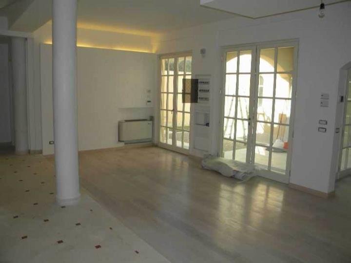 Villa in Center, Forte dei Marmi, Tuscany 5 - 16721944