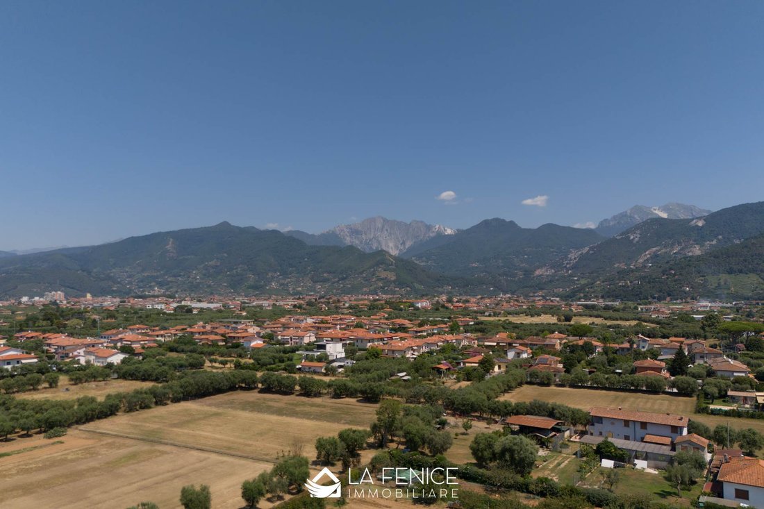 Villa in Center, Forte dei Marmi, Tuscany 2 - 16723782