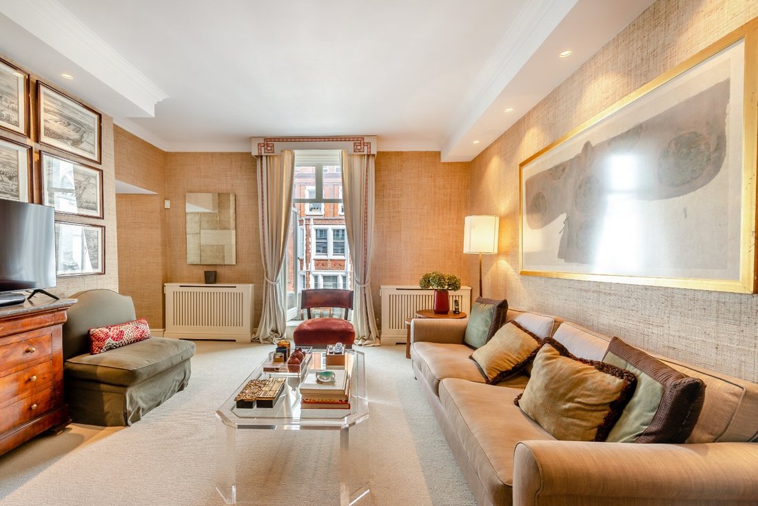 Apartment in Brompton, Kensington And Chelsea, England 1 - 16720597