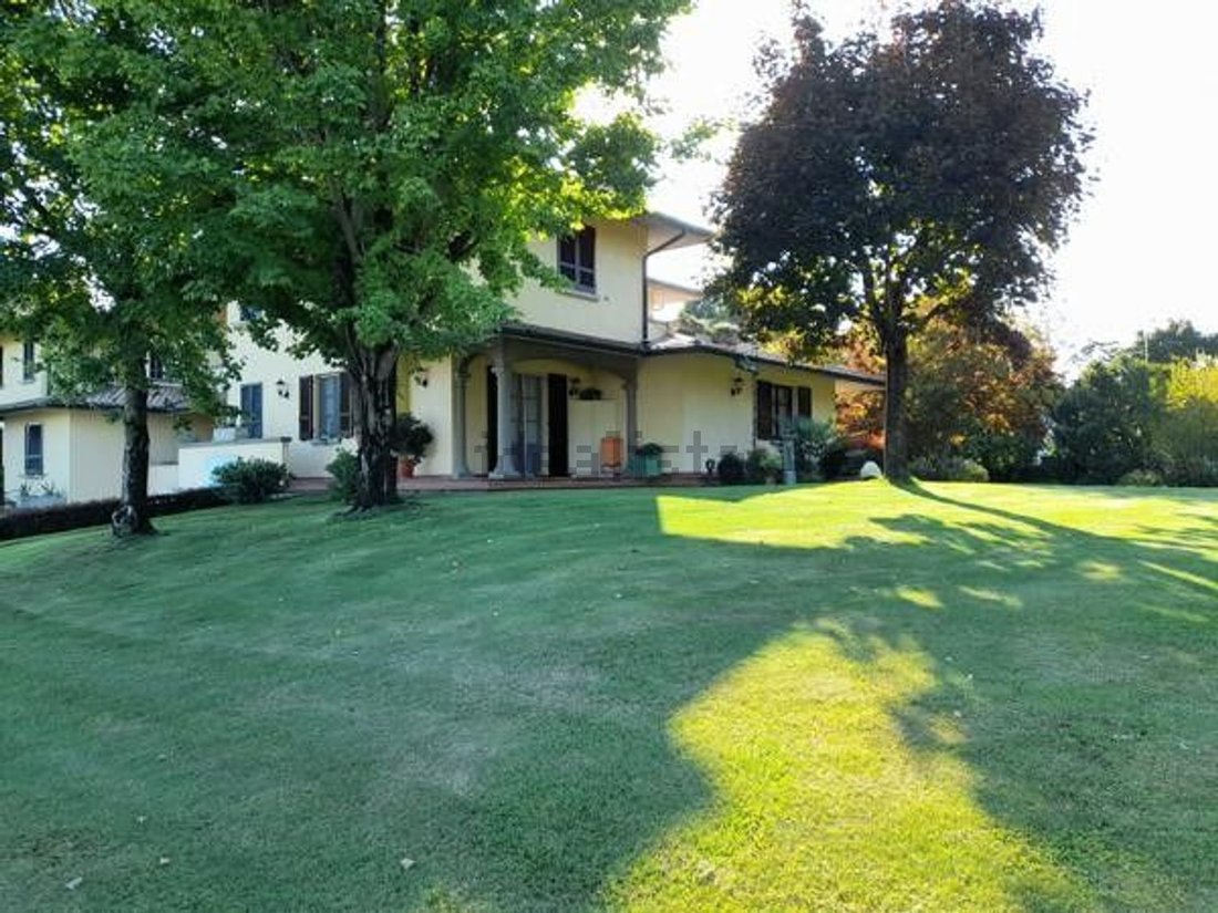Villa in Rovato, Lombardy, Italy 2 - 16690133