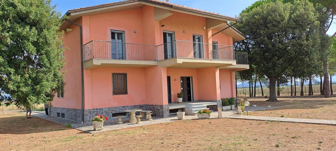 Villa in Tirli-Vetulonia-Buriano, Castiglione della Pescaia, Tuscany 1 - 16724289