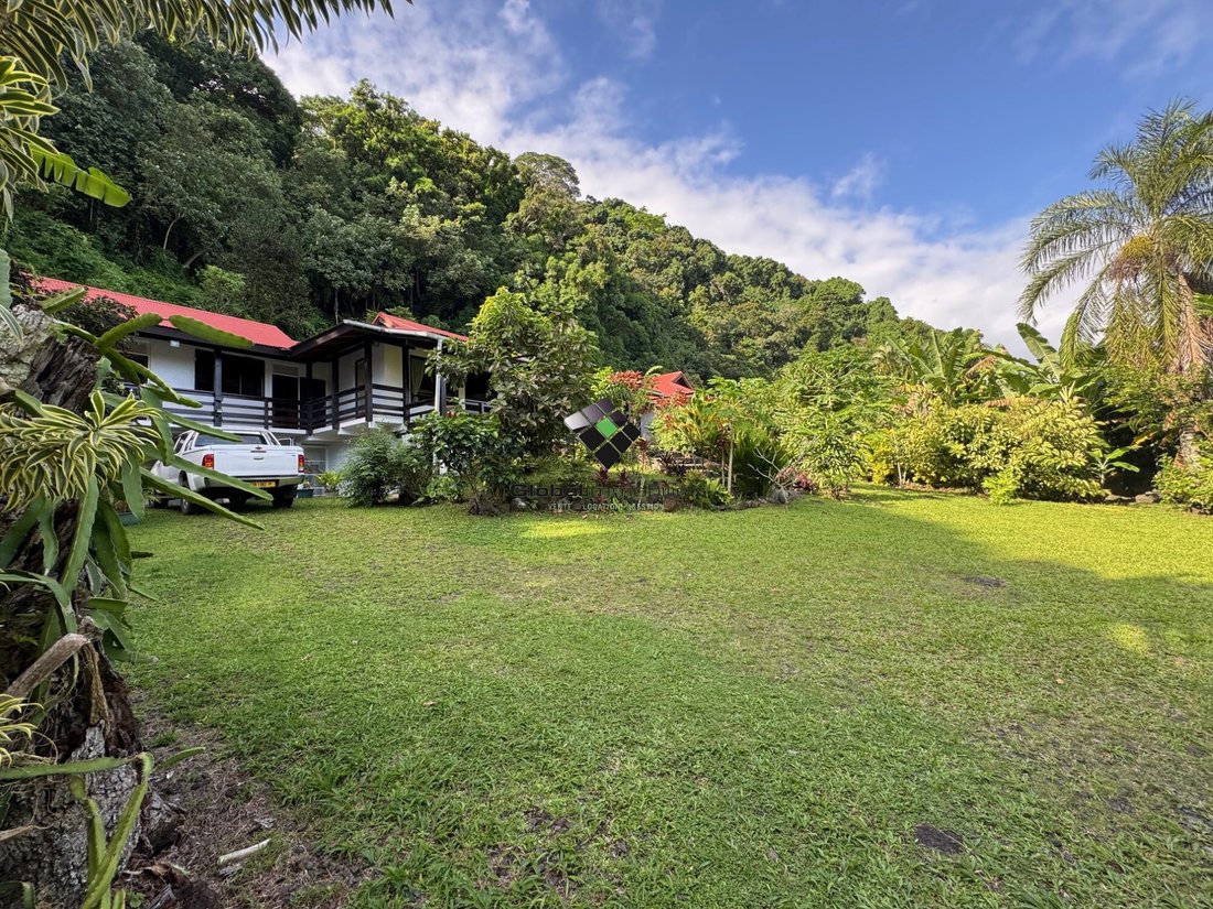 House in Paparā, Windward Islands, French Polynesia 1 - 15678456