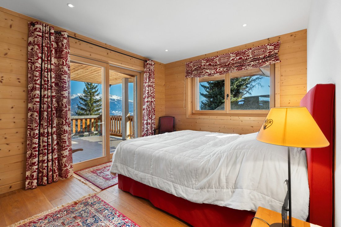 House in Ayent, Valais, Switzerland 4 - 16725261